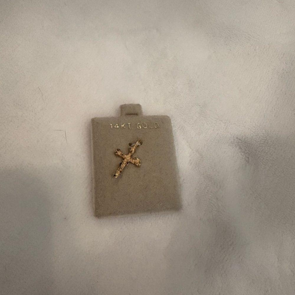 Brand New 14k Gold Cross Pendant